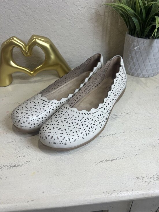 Earth Shoes - Earth Origins Geometric Ivory Slip-On Shoes Women Size 10N